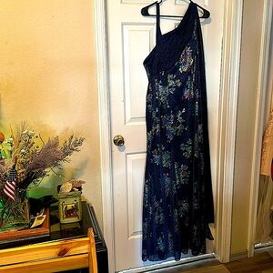 evening dress asymptomatic with beautiful Blue sash on the tank shoulder side